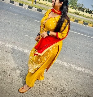 Bharti Escort Girl in Karol Bagh